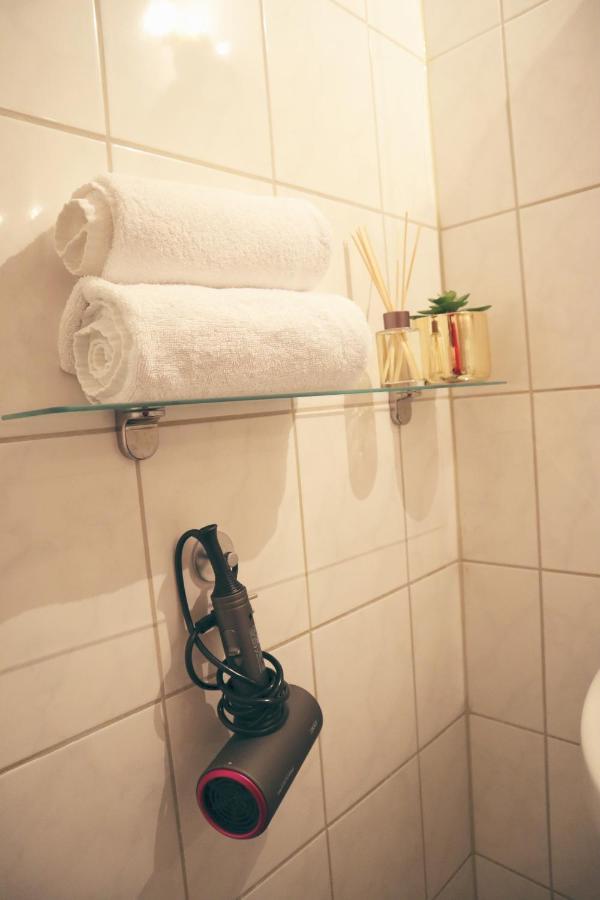 Gatsby Apartment Gelsenkirchen Extérieur photo